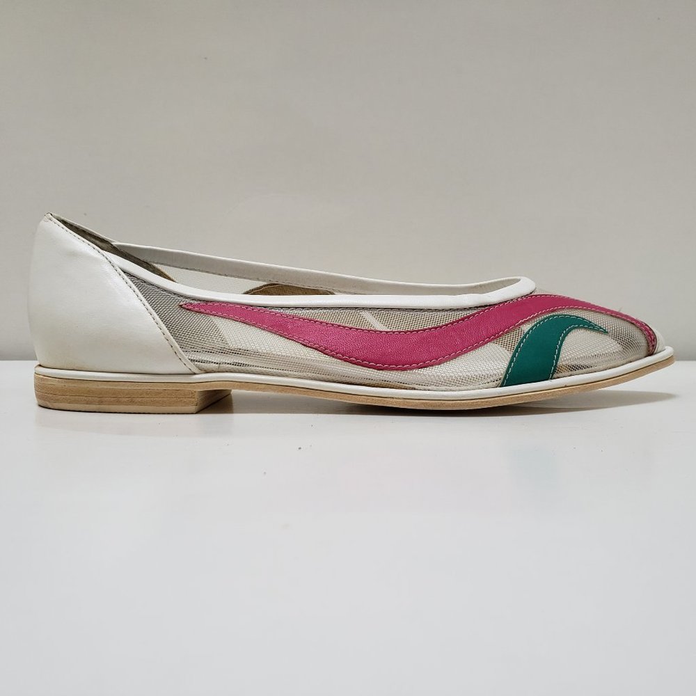 Vintage Bellini Women's breathable mesh upper multicolor slip on flats, size 7B